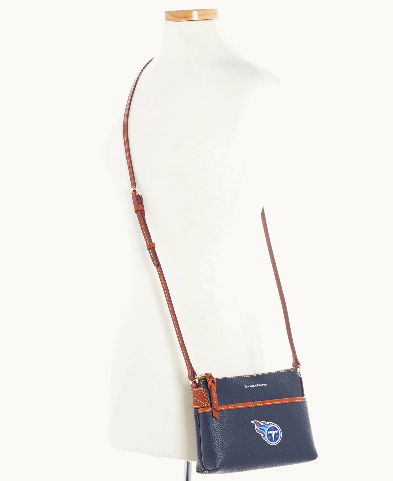 NFL Titans Ginger Crossbody TITANS NFL Titans Ginger Crossbody TITANS -Florentine Shop B0018H AWNVPATNTTNS ALT4 1