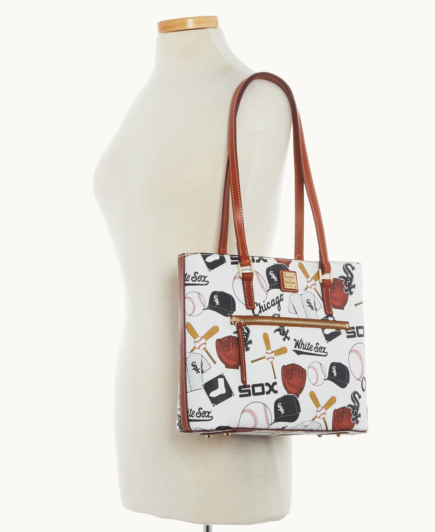 MLB White Sox Shopper WHITE SOX MLB White Sox Shopper WHITE SOX -Florentine Shop B1924G QUMWPATNWHSX ALT4 1