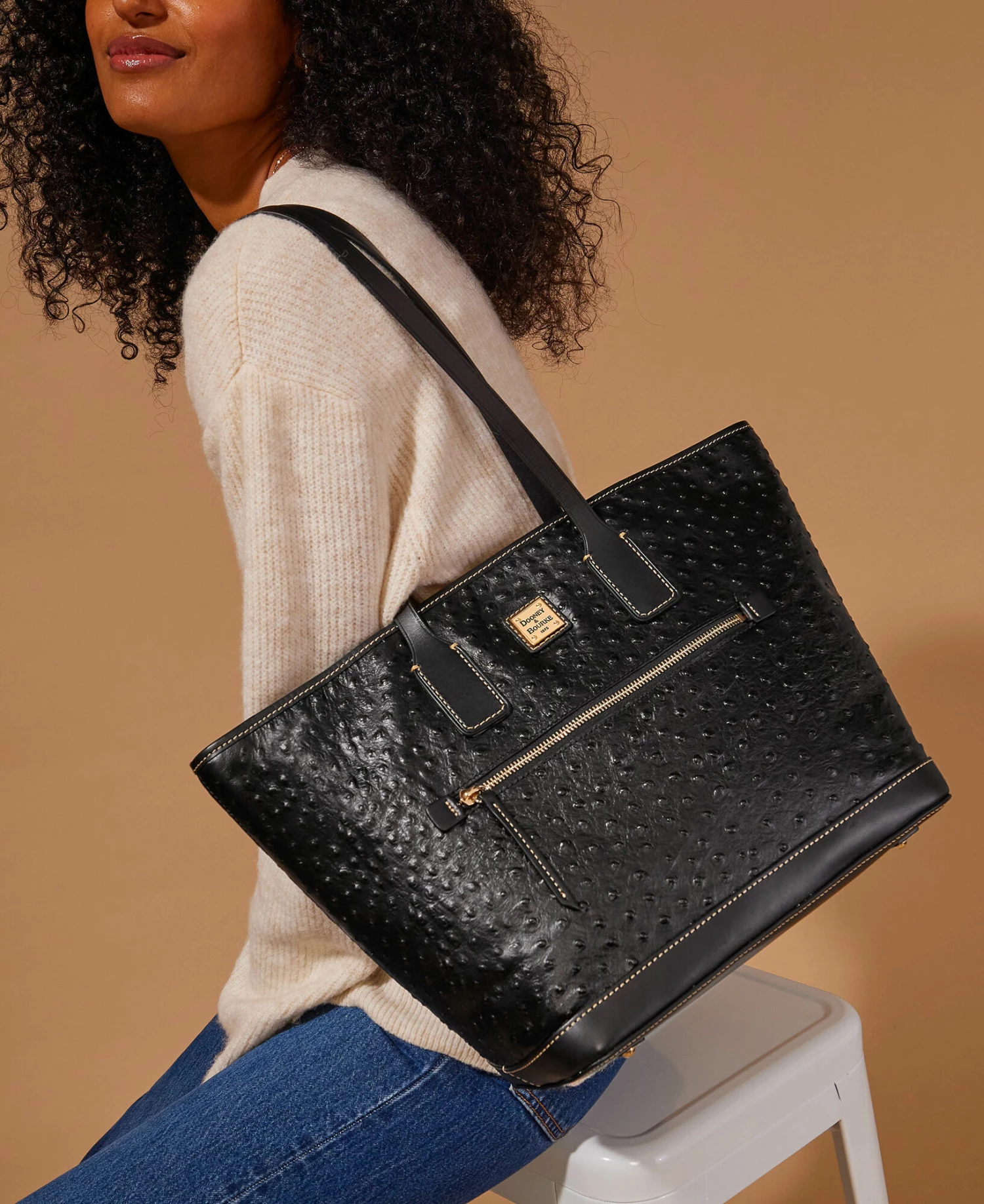 Ostrich Tote Black Black Ostrich Tote Black Black -Florentine Shop BOSTR1854 ILD lifestyle