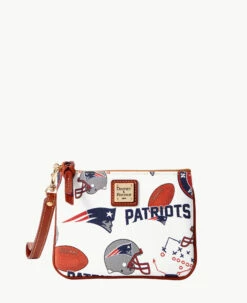 NFL Patriots Stadium Wristlet PATRIOTS