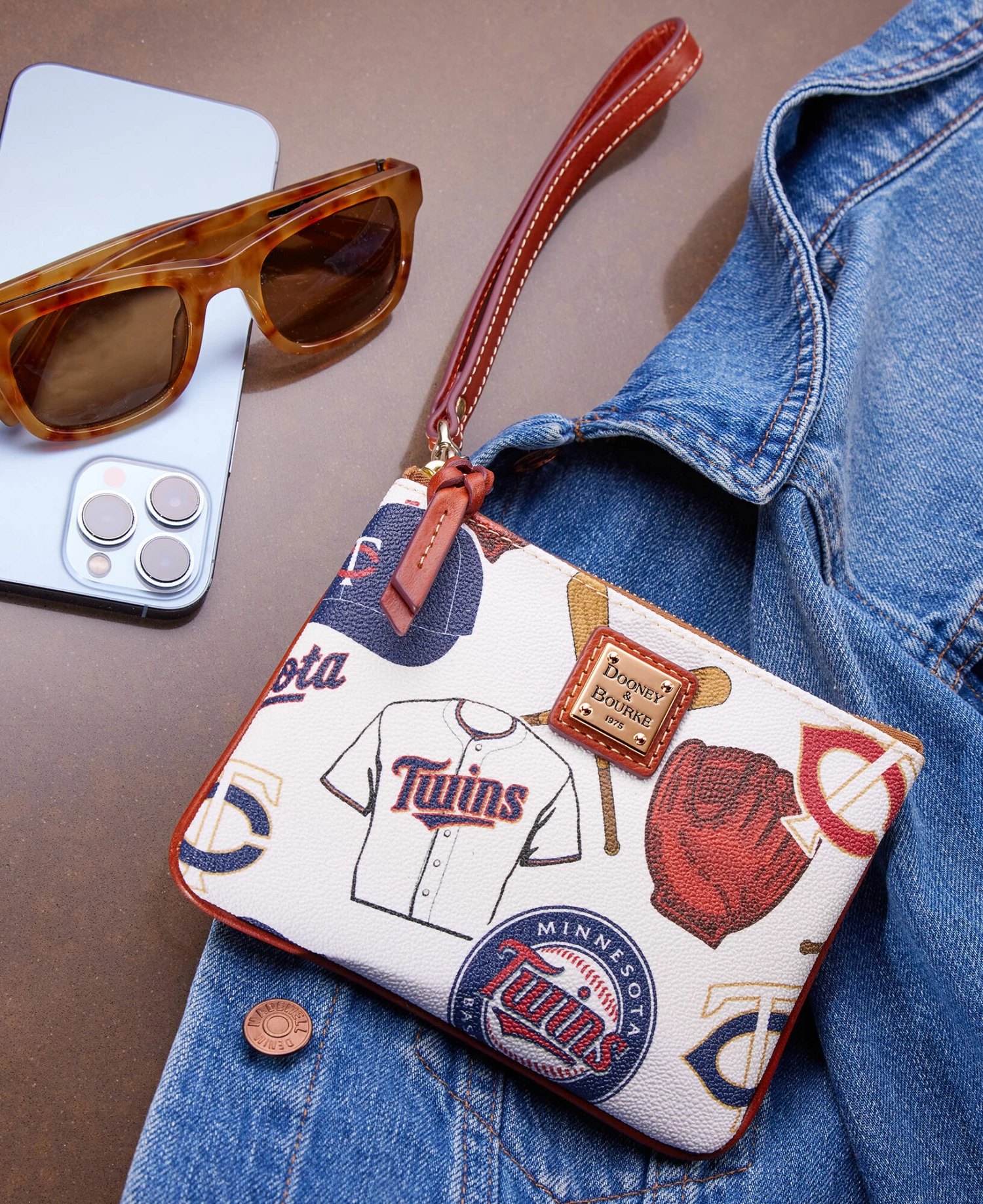 MLB Twins Stadium Wristlet TWINS MLB Twins Stadium Wristlet TWINS -Florentine Shop WNGTW0279 ILD lifestyle